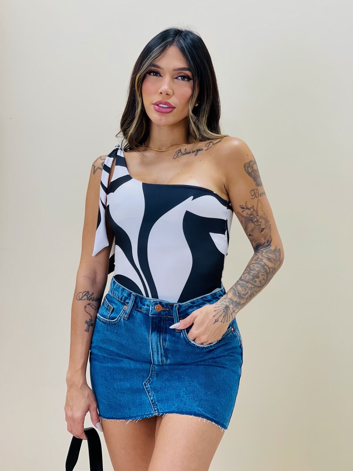 Body Ana Grafismo